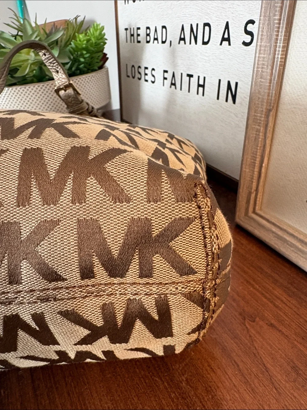 MICHAEL KORS Jacquard Monogram Jet Set MK Tote with Gold Charm Brown - Picture 7 of 14